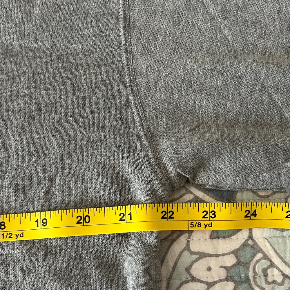 Crown & Ivy Gray Women's Hoodie NWT - Picture 6 of 10
